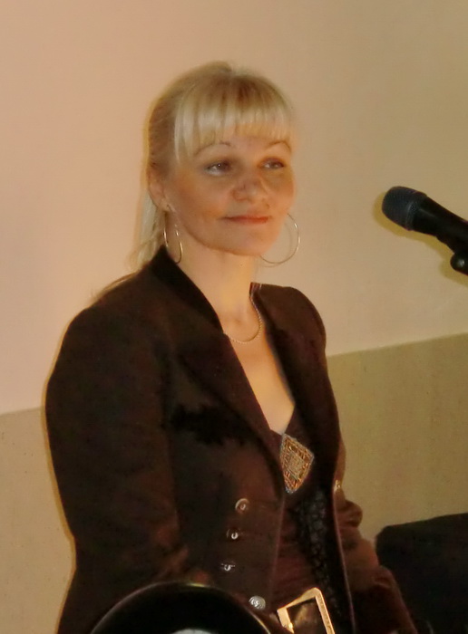 Povodom 8. Dana makedonske kulture, kulturno-umjetničko društvo ”Biljana” u dvorani hotela Iž u Zadru organizirala je večer poezije i glazbe Povodom 8. Dana makedonske kulture, kulturno-umjetničko društvo ”Biljana” u dvorani hotela Iž u Zadru organizirala je večer poezije i glazbe