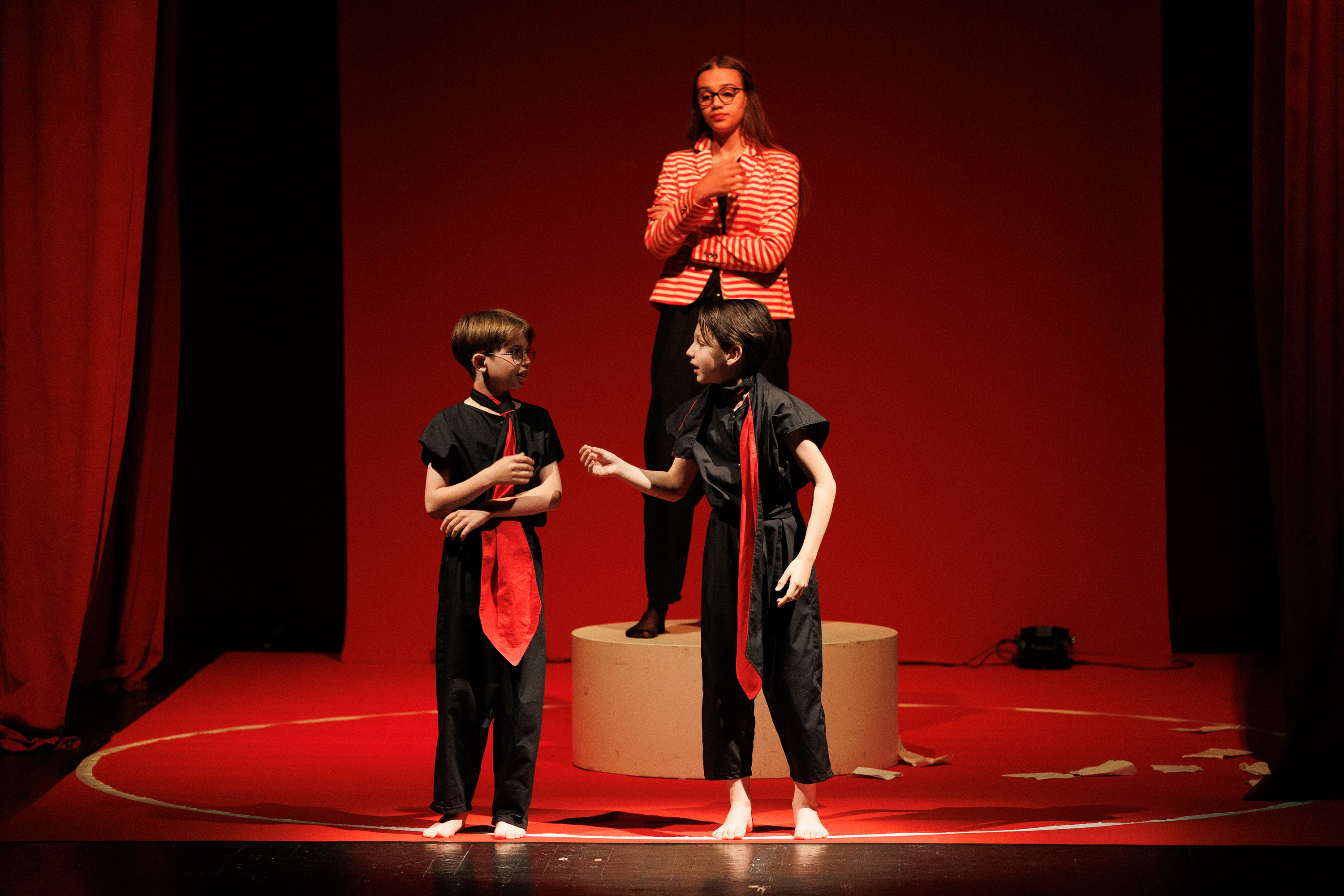 Igrajmo se: Zabranjeno mlađima od 15 strana A