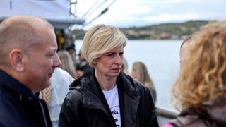 Ekološka manifestacija “Uz more, za more: zelena misija za održivu budućnost Hrvatske” održala se danas na plivarici Škoda koja je jutros u 11 sati isplovila iz zadarske luke Gaženica prema Ugljanu gdje će se provela akcija izvlačenja odbačenih ribarskih Ekološka manifestacija “Uz more, za more: zelena misija za održivu budućnost Hrvatske” održala se danas na plivarici Škoda koja je jutros u 11 sati isplovila iz zadarske luke Gaženica prema Ugljanu gdje će se provela akcija izvlačenja odbačenih ribarskih