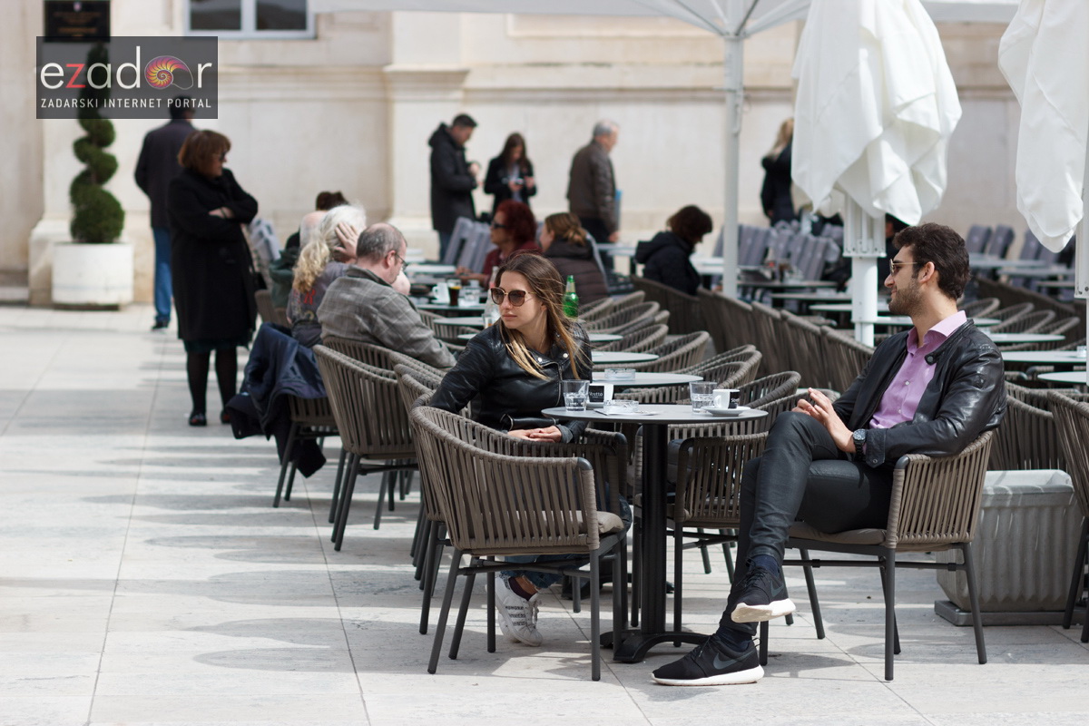Đir po gradu, petak 30. ožujka 2018. Đir po gradu, petak 30. ožujka 2018.