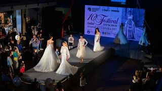 10. Festival vjenčanja: Modna revija vjenčanica i revija cvijeća 10. Festival vjenčanja: Modna revija vjenčanica i revija cvijeća