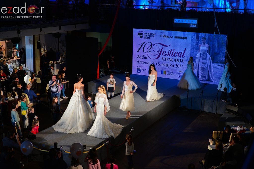 10. Festival vjenčanja: Modna revija vjenčanica i revija cvijeća 10. Festival vjenčanja: Modna revija vjenčanica i revija cvijeća