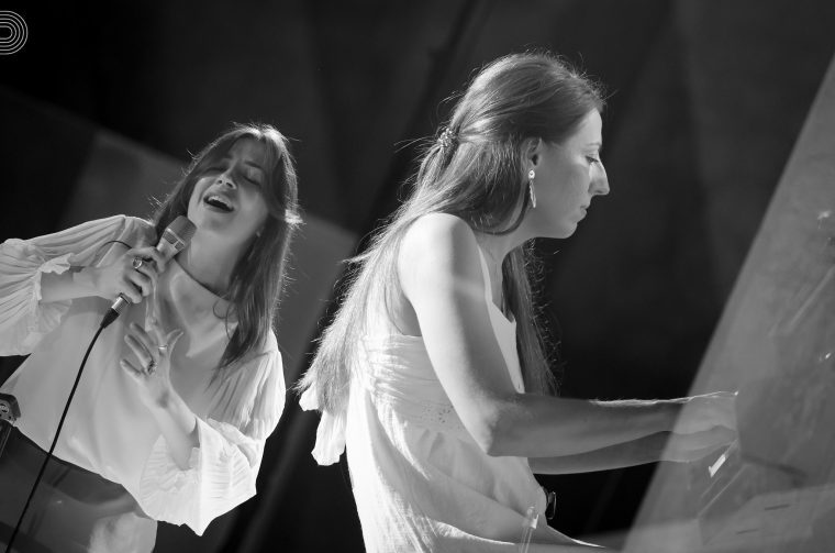 Tatiana Nova i Julia Perminova