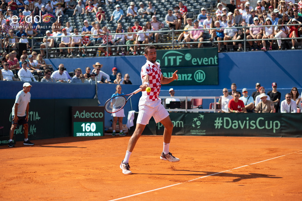 Davis Cup: Vruća navijačka atmosfera u meču Ćilića i Querreya