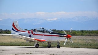 Prvi samostalni letovi omanskih pilota Prvi samostalni letovi omanskih pilota