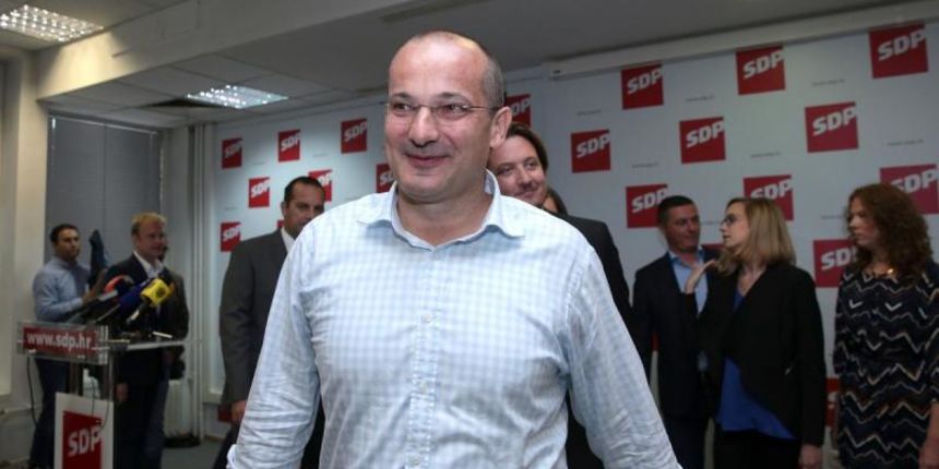 Na konferenciji za medije odrzanoj u sjedistu stranke Orsat Miljenic je objavio da se kandidira za predsjednika SDP-a. Photo: Patrik Macek/PIXSELL
