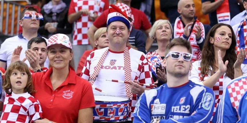 Katar – 24. svjetsko rukometno prvenstvo, osmina finala, Hrvatska – Brazil 26-25. Hrvatski navijaci. Photo: Goran Stanzl/PIXSEL