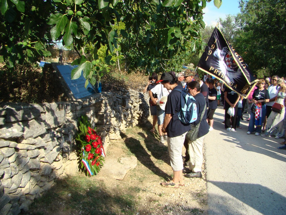 molitvena hodnja, bulic vuksic lisane molitvena hodnja, bulic vuksic lisane