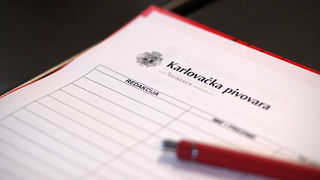 Restoran Atriji na Poluotoku. Karlovacka pivovara organizirala je degustaciju domaceg i stranog piva iz svog portfelja, te portfelja Heineken-a. Foto-SAŠA ČUKA Restoran Atriji na Poluotoku. Karlovacka pivovara organizirala je degustaciju domaceg i stranog piva iz svog portfelja, te portfelja Heineken-a. Foto-SAŠA ČUKA