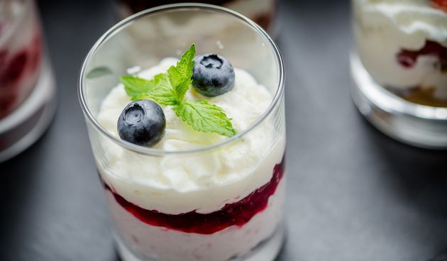 Krem desert voćni
