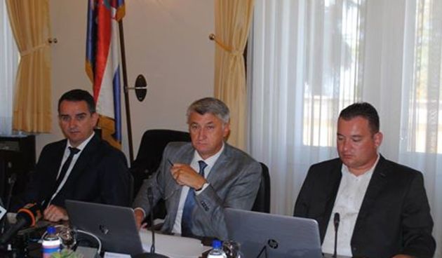 Kolegij župana, Božidar Longin