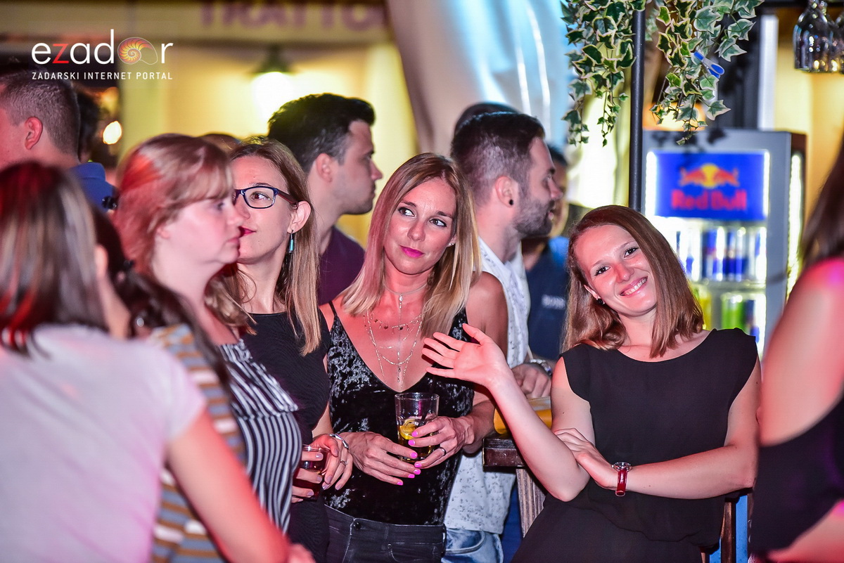 Domenica @ Kult Caffebar