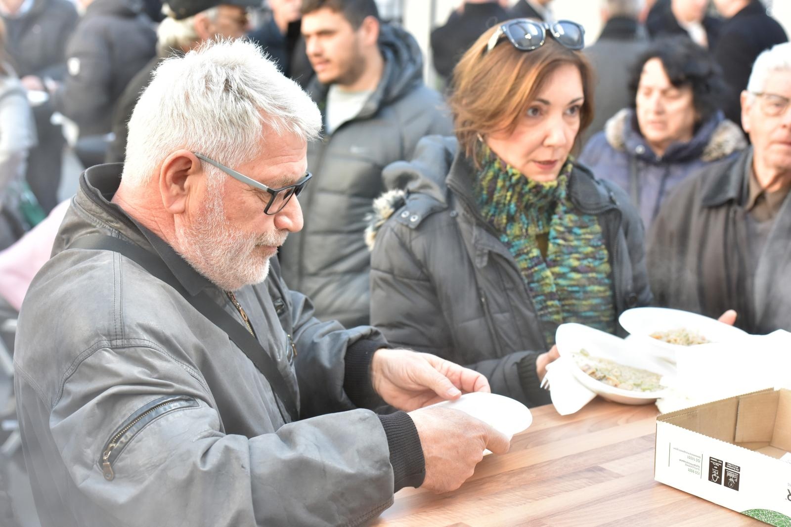 Priprema rižota s plodovima mora u sklopu Tuna, Sushi & Wine Festivala Priprema rižota s plodovima mora u sklopu Tuna, Sushi & Wine Festivala