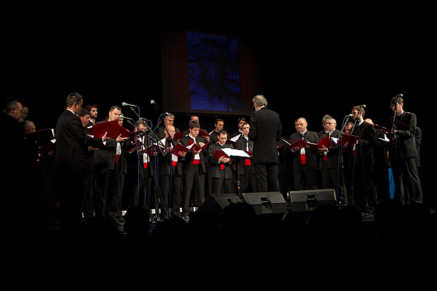 HNK Zadar: “Ljubi s ljubavlju”, foto: Leo Banić HNK Zadar: “Ljubi s ljubavlju”, foto: Leo Banić