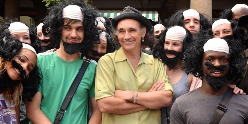 London preplavili likovi Williama Shakespeara, foto: Huffingtonpost.com London preplavili likovi Williama Shakespeara, foto: Huffingtonpost.com