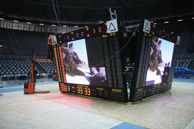 Podizanje semafora u novoj dvorani SC Visnjik Podizanje semafora u novoj dvorani SC Visnjik