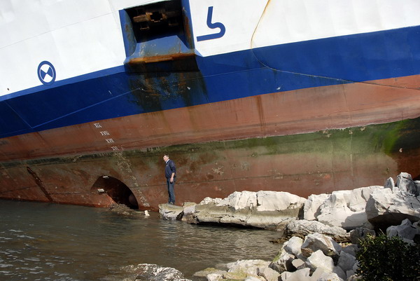 Image 1057535 (auto)