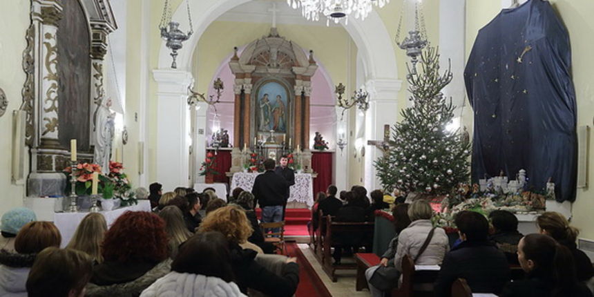 “Božićna čarolija” – koncert klapa u petrčanskoj crkvi sv. Ivana i Pavla “Božićna čarolija” – koncert klapa u petrčanskoj crkvi sv. Ivana i Pavla