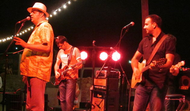 Marijan Ban i Diktatori na Kunjskoj ribarskoj noći