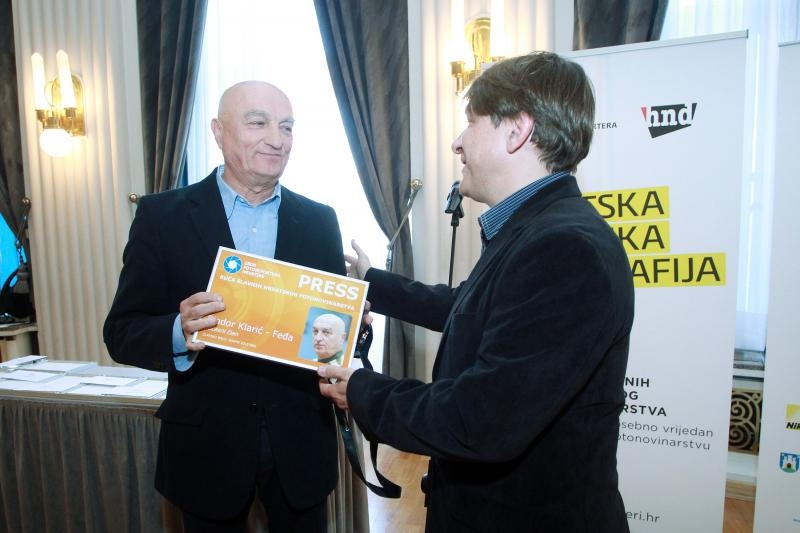 Velika dvorana HND-a, Proglasenje pobjednika 12. natjecaja Hrvatska novinska fotografija. Photo: Goran Jakus/PIXSELL Velika dvorana HND-a, Proglasenje pobjednika 12. natjecaja Hrvatska novinska fotografija. Photo: Goran Jakus/PIXSELL