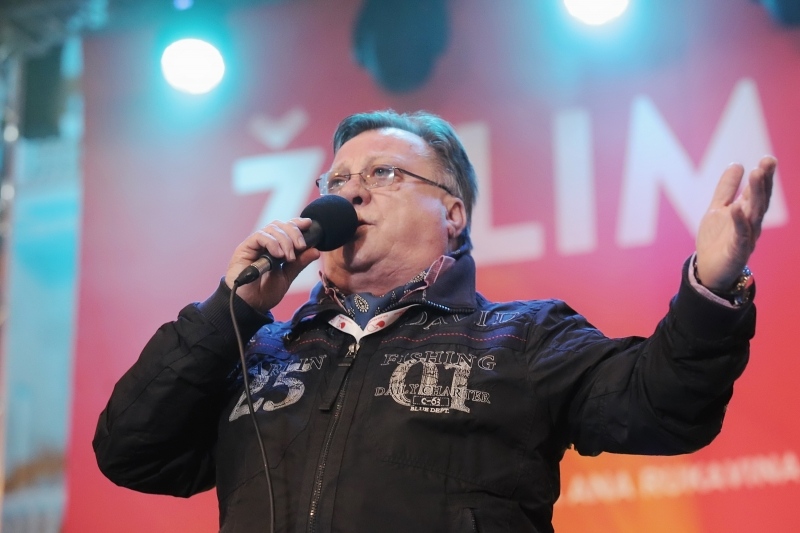 Na zagrebačkom Trgu bana Josipa Jelačića održan je jubilarni 10. humanitarni koncert Želim život za zakladu Ana Rukavina. Photo:Tomislav Miletić/PIXSELL Na zagrebačkom Trgu bana Josipa Jelačića održan je jubilarni 10. humanitarni koncert Želim život za zakladu Ana Rukavina. Photo:Tomislav Miletić/PIXSELL