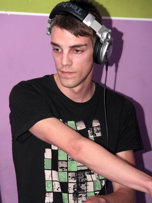 DJ Andrologic u klubu Satir 26. lipnja 2010.