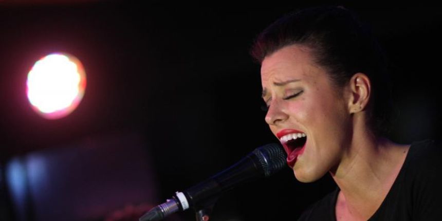 17.10.2013., Zagreb – Koncert Natali Dizdar u kubu Sax, u sklopu 15. rodjendana kluba. Photo: Grgur Zucko/PIXSELL 17.10.2013., Zagreb – Koncert Natali Dizdar u kubu Sax, u sklopu 15. rodjendana kluba. Photo: Grgur Zucko/PIXSELL