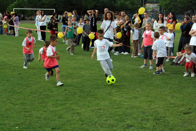9. Olimpijski festival djecjih vrtica Zadarske zupanije: Nogometni turnir djevojcica i djecaka
