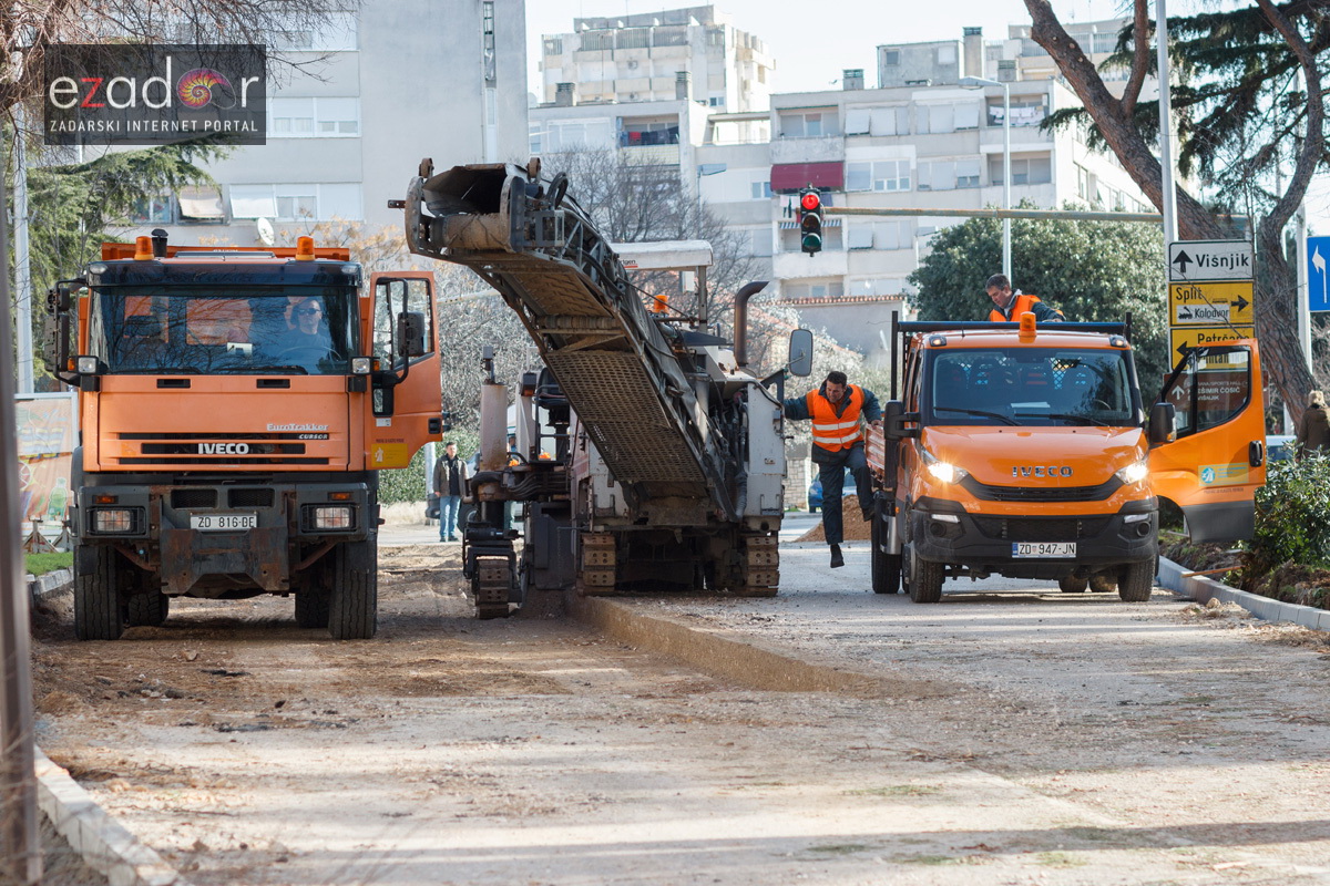 Đir po gradu, srijeda 14. veljače 2018. Radovi na prometnici u ulici Bana Josipa Jelačića