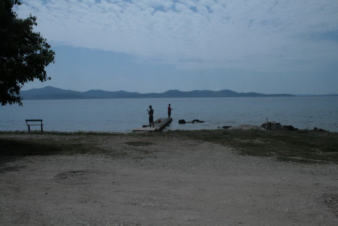 Svega tri dana dijele nas od prvog hrvatskog Metalfesta – pripreme su se zahuktale, pa vam donosimo djelić atmosfere s Puntamike gdje će zasvirati brojni metal bendovi Svega tri dana dijele nas od prvog hrvatskog Metalfesta – pripreme su se zahuktale, pa vam donosimo djelić atmosfere s Puntamike gdje će zasvirati brojni metal bendovi