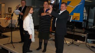 OLYMPUS DIGITAL CAMERA OLYMPUS DIGITAL CAMERA