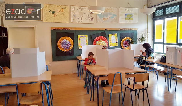 Lokalni izbori 2017. – Glasovanje u OŠ Šimuna Kožićića Benje