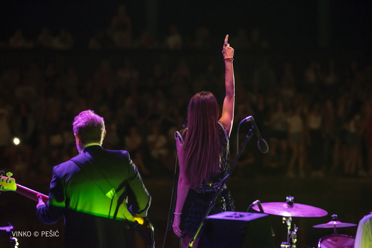 Severina oduševila nastupom na bazenu Ilirije u Biogradu na Moru