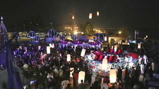 Vir: Božićna fešta uz Dražena Zečića Zeku Vir: Božićna fešta uz Dražena Zečića Zeku