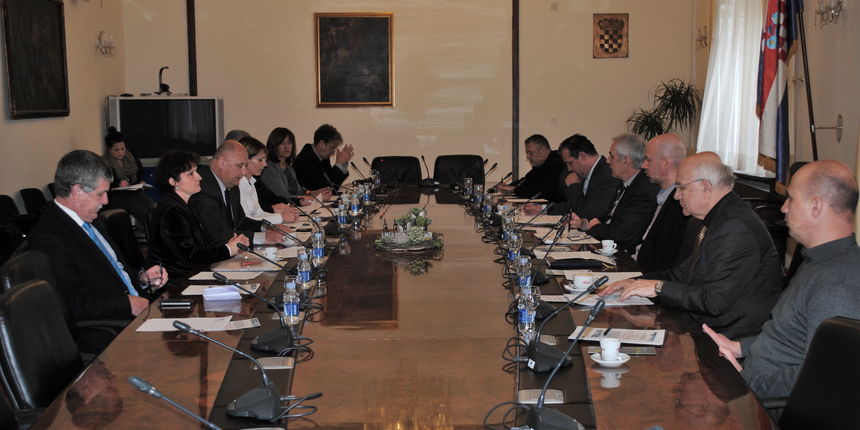 Konstituirajuća sjednica Vijeća za prevenciju kriminaliteta na području Zadarske županije Konstituirajuća sjednica Vijeća za prevenciju kriminaliteta na području Zadarske županije