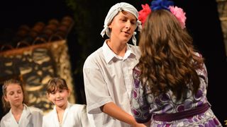 Donatolina u Kazalištu lutaka: “Mareta tamo i nazad”