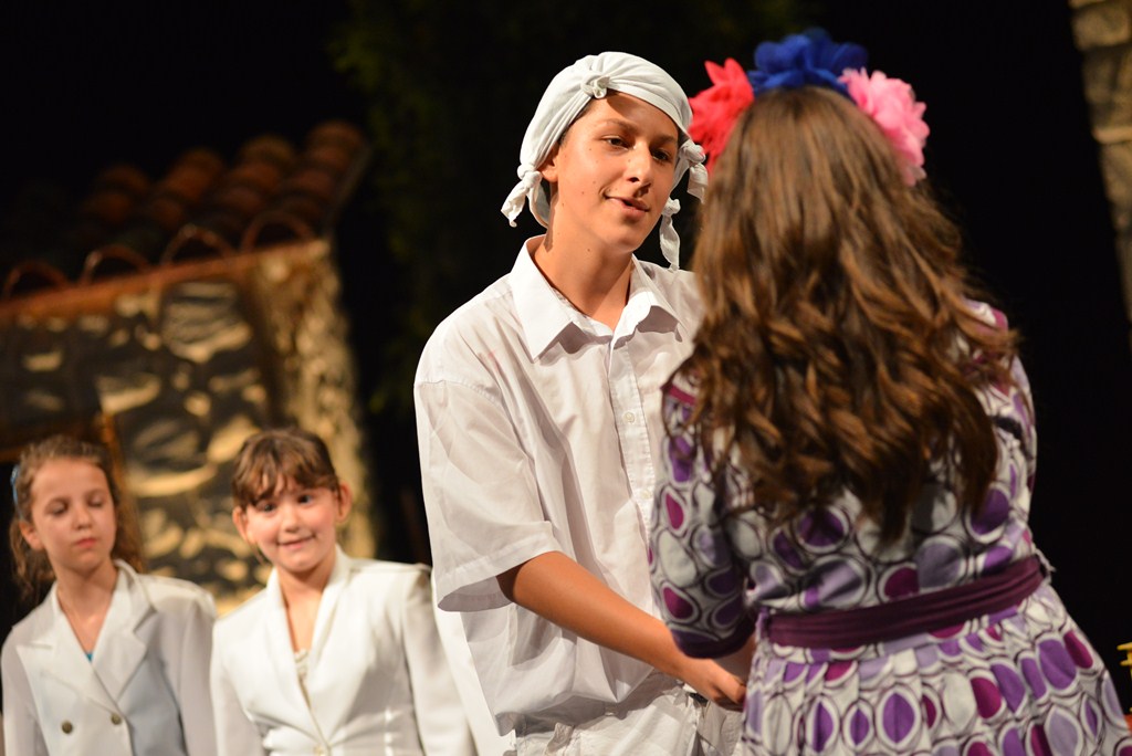 Donatolina u Kazalištu lutaka: “Mareta tamo i nazad”