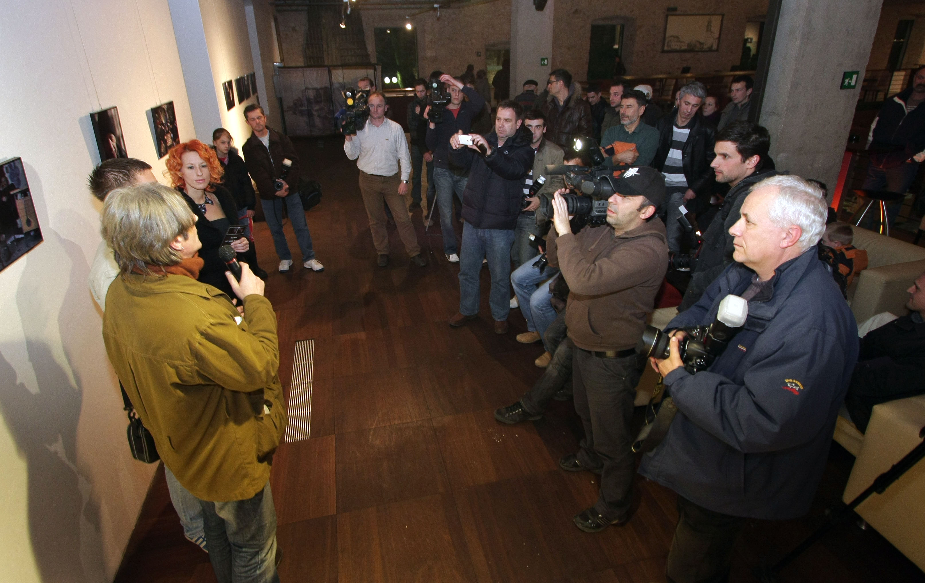 Izložba ‘Lice, ruke, plamen’ (foto: Marin Gospić)