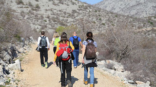 Ako ste u mogućnosti za mali izlet, posjetite Stap – veliko krško polje na Južnom Velebitu, na 960 m visine, foto: Vedran Penga
