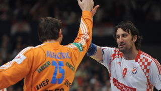 Bec, 310110.
Austrija je domacin EURO 2010 u rukometu od 19-31 01.10. U Becu se igraju utakmice poufinala i finala. Polufinale su izborile reprezentacije Islanda, Francuske, Poljske i Hrvatske. U polufinalnim utakmicama finale su izborile reprezentacije F