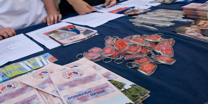 Akcija “Zivot na dar” na Narodnom trgu Akcija “Zivot na dar” na Narodnom trgu