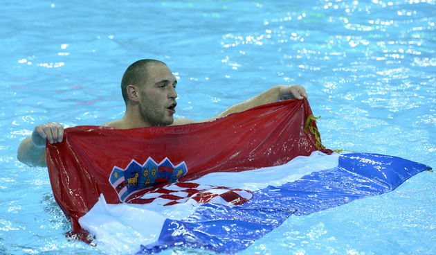 London, 120812.
Vaterpolo Arena.
Hrvatska muska vaterpolo reprezentacija igra finalnu utakmicu protiv Italije tijekom Olimpijskih Igara u Londonu.
Na fotografiji: Hrvatska je osvojila zlatnu medalju, Paulo Obradovic. 
Foto: Drago Sopta / CROPIX