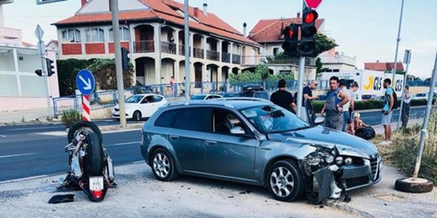 Prometna nesreća na križanju 4. Gardijske brigade i Augustina Kažotića Prometna nesreća na križanju 4. Gardijske brigade i Augustina Kažotića