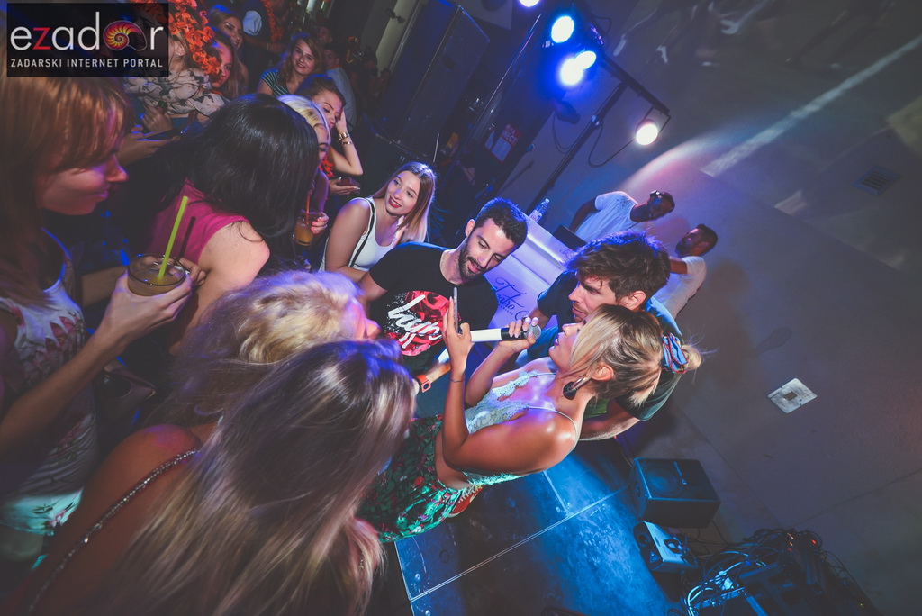 Connect @ Teatro bar & Zlatni kutić Connect @ Teatro bar & Zlatni kutić