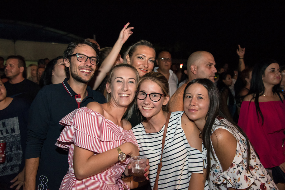 Halid Bešlić @ Aquatic Beach Club Biograd na Moru Halid Bešlić @ Aquatic Beach Club Biograd na Moru