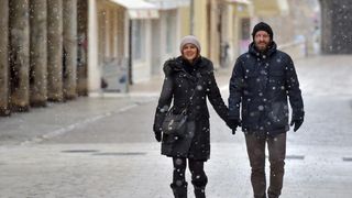 Prve snježne pahulje u Zadru