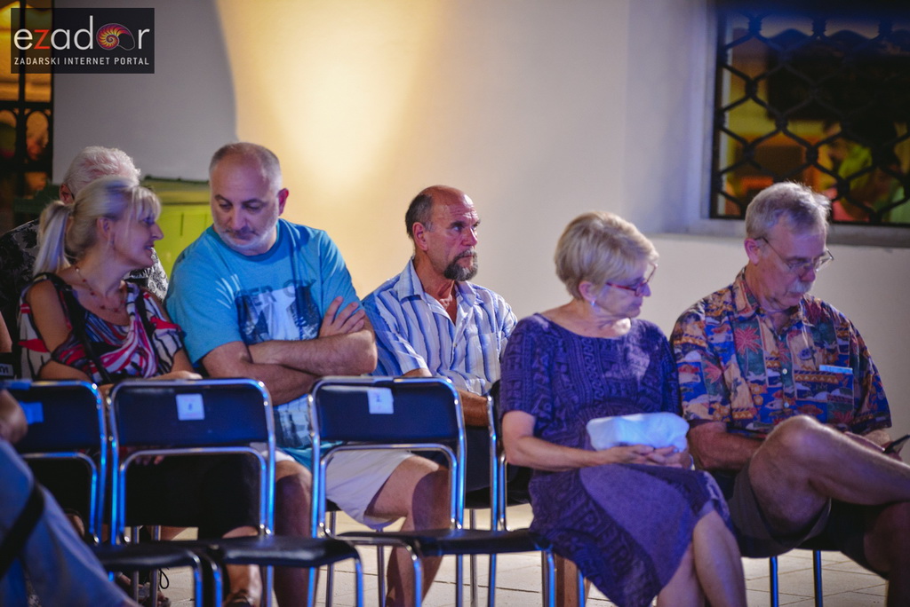 A.K.A. Crescendo @ Atrij palače Cedulin