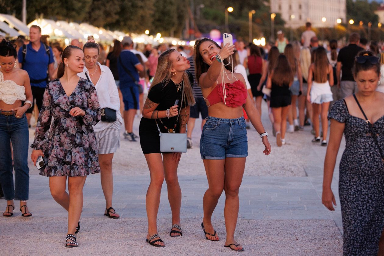 Noć punog miseca 2025. Noć punog miseca 2025.