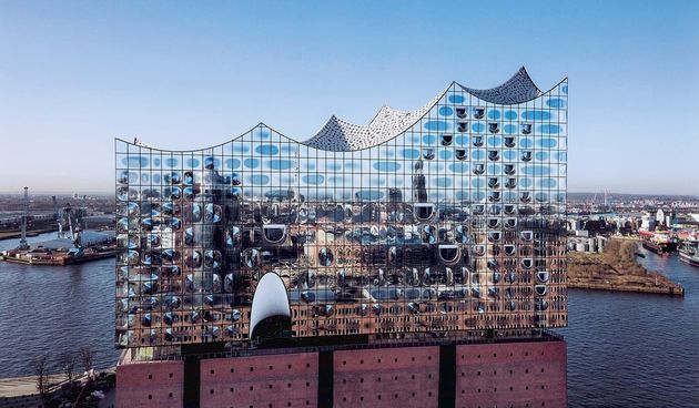 Nova zgrada Hamburške filharmonije na rijeci Labi