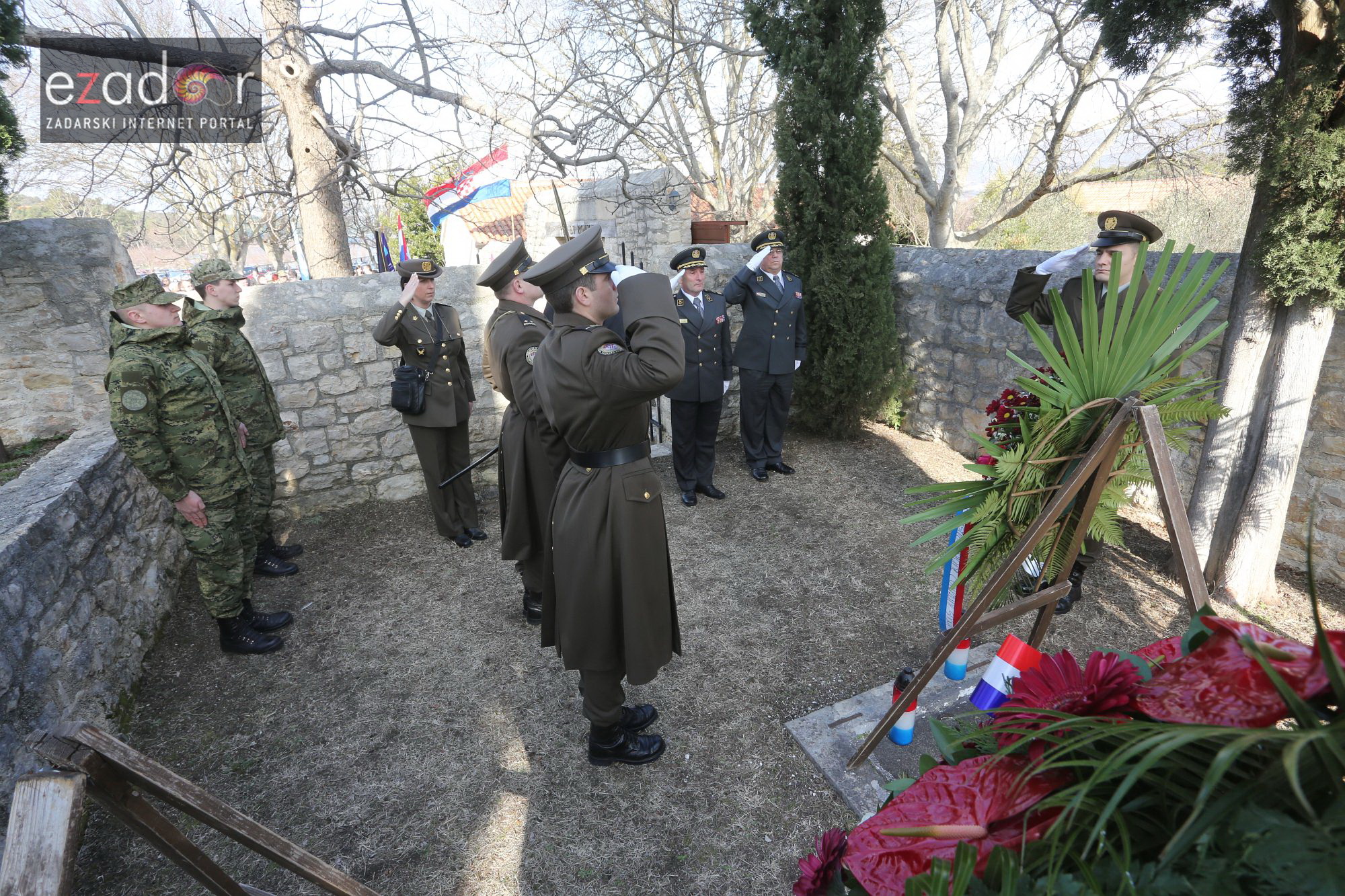 U Donjem Karinu obilježeno sjećanje na rušenje Franjevačkog samostana tijekom VRO Maslenica